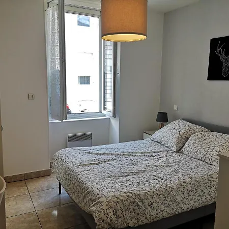 Apartment Ravissant T2 Entierement Renove A 300 M De La Gare